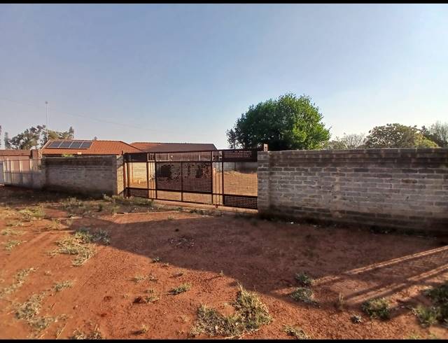 1,409M² VACANT LAND FOR SALE IN KOOKRUS